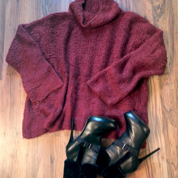 Eilleen Fisher Oversized Cowl Neck Sweater 🌹🌹🌹 - Picture 3 of 4